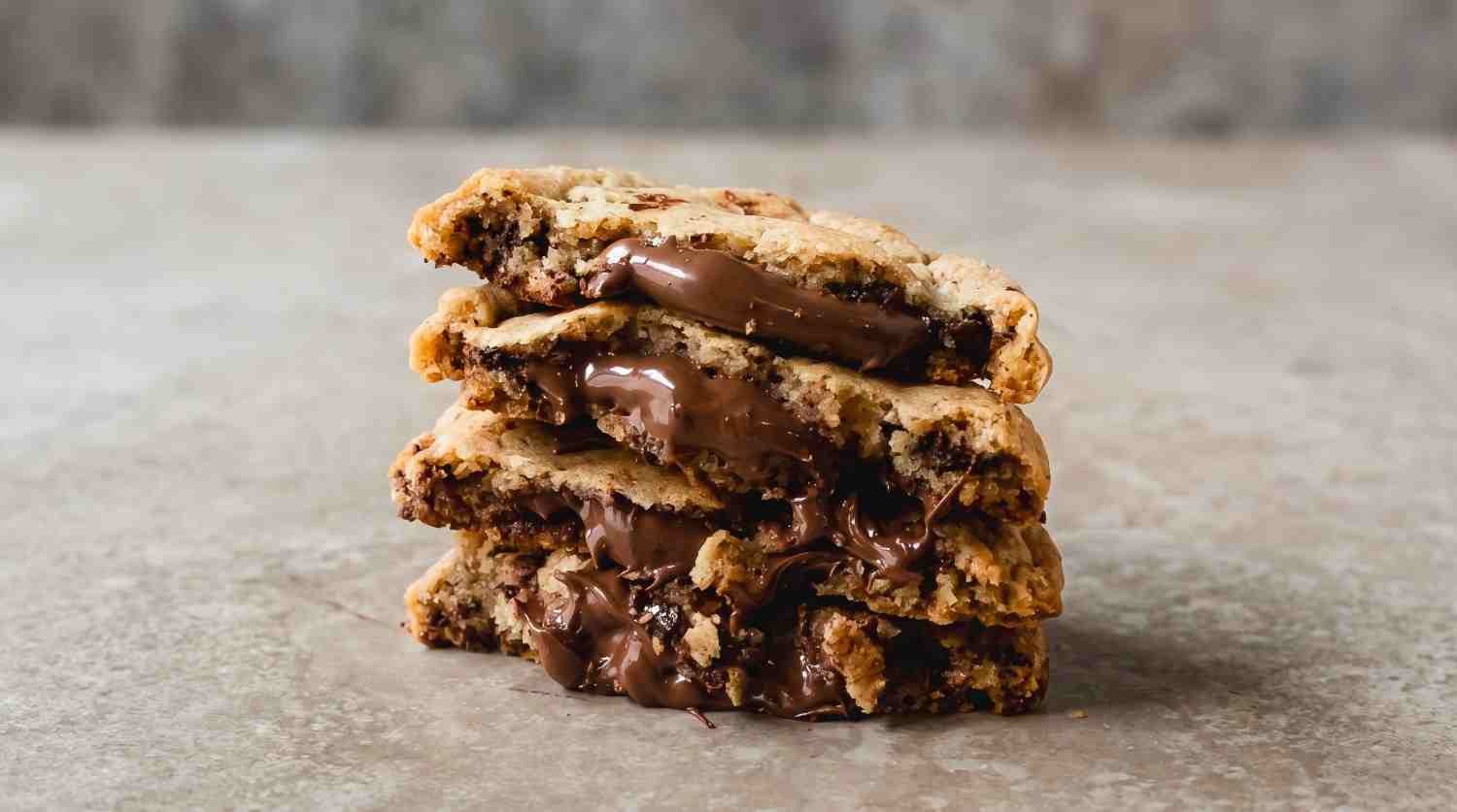 "Rothe premium baking chocolate", "Turkish chocolate export" ve "Chewy chocolate chip cookie"